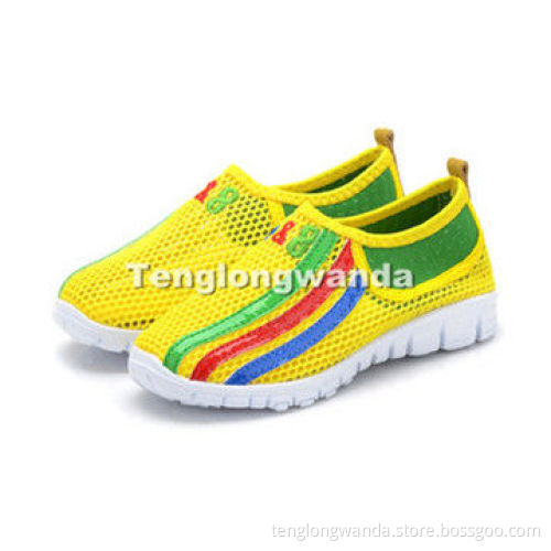 Import and Export Agency Service for Sporting Shoes and Sport Clothes for Children and Men